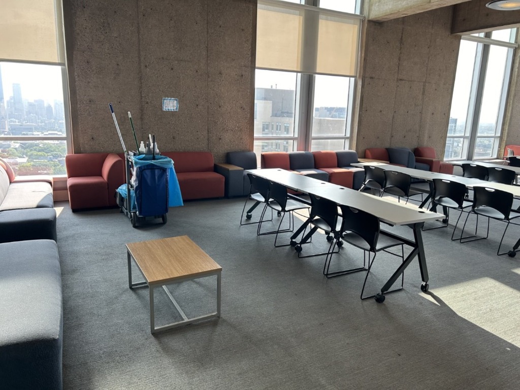 Rodin Lounge Before